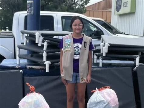 Bakersfield girl scout builds beds for dogs at Kern County Animal Shelter