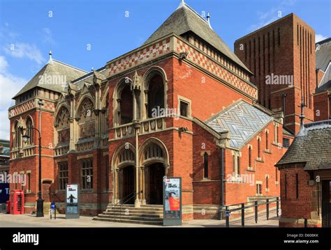 Stratford upon avon rsc hi-res stock photography and images - Alamy