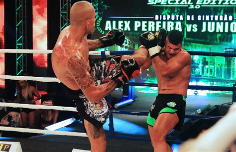 Alex Pereira supera Alpha e mantém cinturão no WGP Kickboxing – Planeta ...