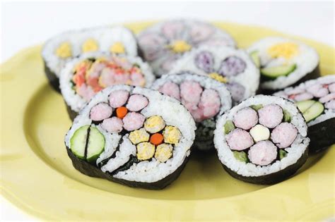 Spice up your sushi rolls by making it super cute! | tsunagu Japan ...