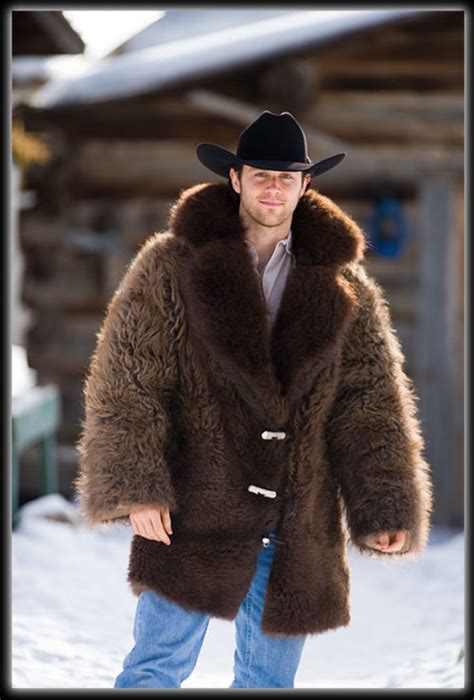 Buffalo jacket | Mens fur coat, Fur clothing, Fur coat