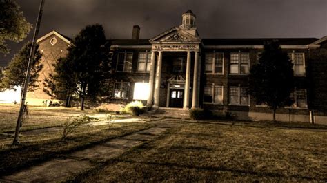 Inside Butler County's 'haunted' former elementary school