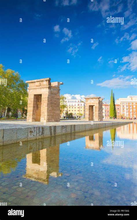 Egyptian Temple of Debod (Templo de Debod), Parque del Oeste, Madrid ...