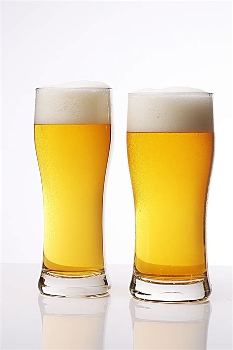 Three Glasses Of Beer Background Wallpaper Image For Free Download - Pngtree