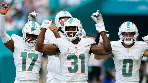 NFL stats and records, Week 6: Miami Dolphins, Tyreek Hill, Raheem Mostert continue record ...