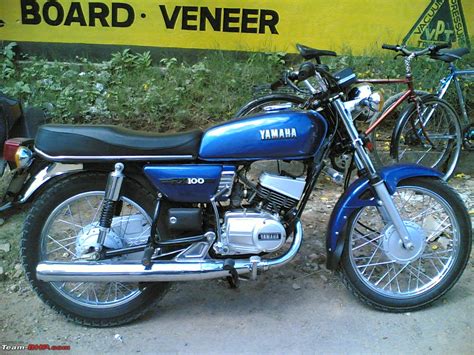 YAMAHA RX 100 - Review and photos