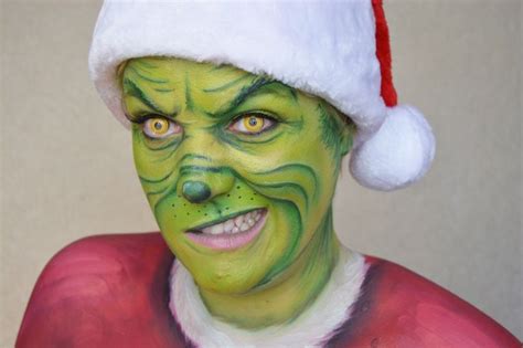 The Grinch Makeup Tutorial #thegrinch #grinchmakeup #christmasholiday | The grinch makeup ...