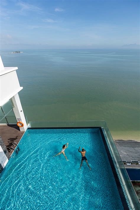 Hompton By The Beach Penang Pool: Pictures & Reviews - Tripadvisor