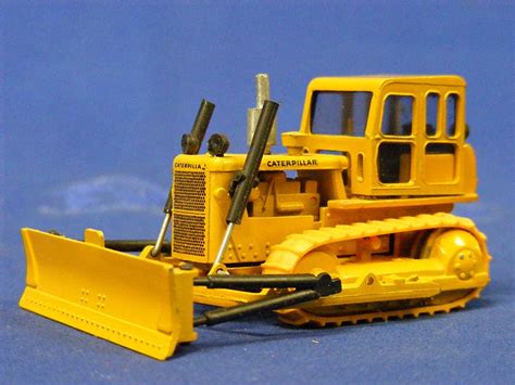 Buffalo Road Imports. Caterpillar D4D Dozer CONSTRUCTION BULLDOZERS Diecast model NZG Diecast ...