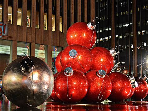 The Best Christmas Decorations Around the World - Opodo Travel Blog