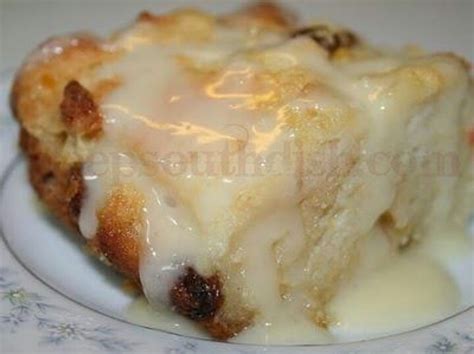 Southern bread pudding looks yummy | Desserts | Whiskey sauce, Bread pudding sauce, Pudding recipes