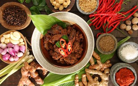 26 Best Indonesian Foods To Try - Nomad Paradise