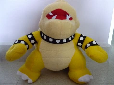 Disney Anime Toys - DAT: Nintendo Super Mario Bowser Plush