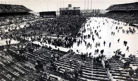 40 years after Vikings’ last game at Met Stadium, good seats still available – Twin Cities