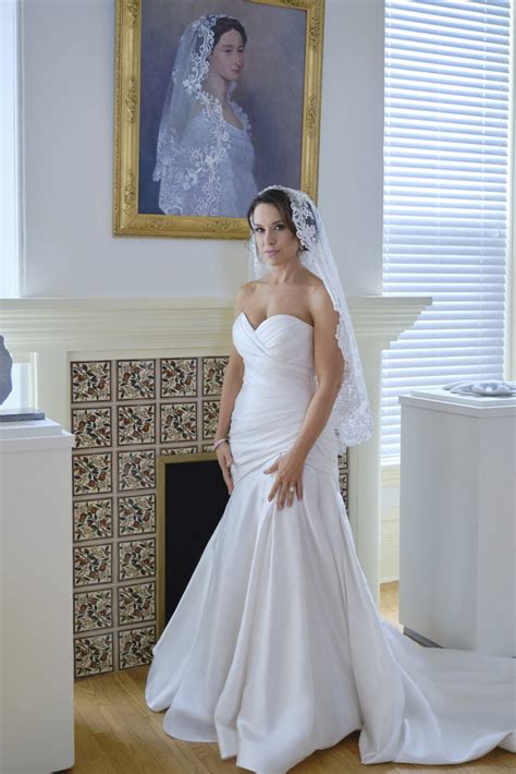 Lacey Chabert Wedding Dress