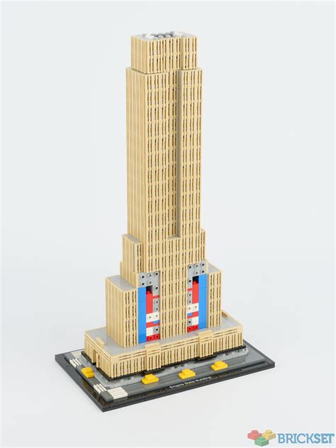 LEGO 21046 Empire State Building review | Brickset