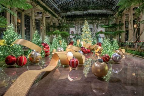 Inside Longwood Gardens Christmas 2019 Show - Philadelphia Magazine