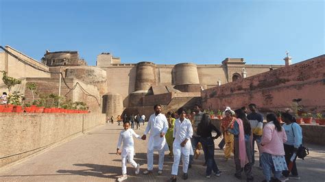 Bathinda Fort saw 1,600 years of Sultanate, Sikh history. ASI struggling to hold it together