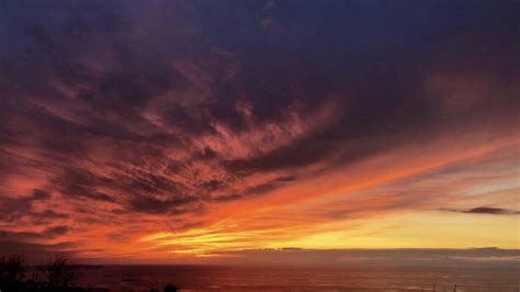 Sunset over Lebanon today. : r/lebanon