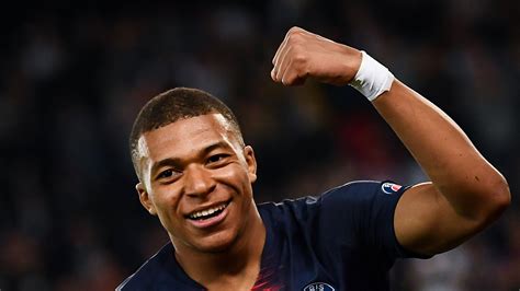 Mbappe Celebration / Mbappe Gifs Tenor - A footballer's celebration is ...