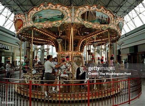 390 Carousel Mall Stock Photos, High-Res Pictures, and Images - Getty Images