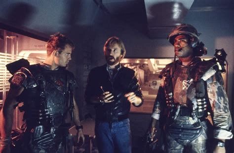 Alien (Movies): Cast & Crew Aliens 1986, Aliens Movie, Predator Movie ...