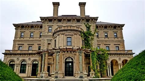 How to Find the Best Tour of the Newport Mansions – Dang Travelers