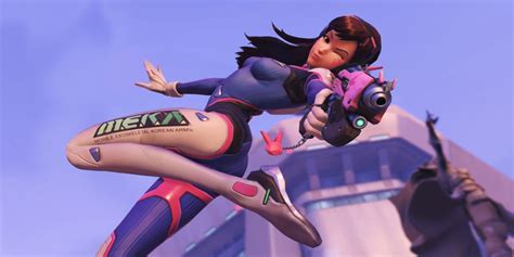 Absurd Overwatch Clip Sees D.Va Getting a Triple Kill Just By Calling in Her Mech