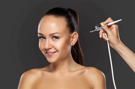 Airbrush Foundations Kits, Benefits And Best Airbrush Foundations (Review)