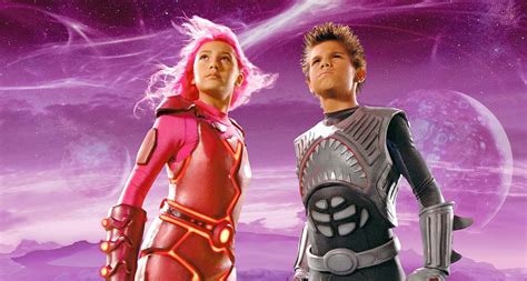 Cine Aventura (26/03): Record exibe As Aventuras de Sharkboy e Lavagirl