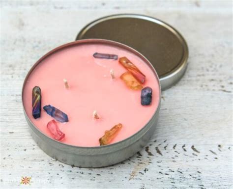 How to Make Simple 3 Wick Candles - Garden Therapy