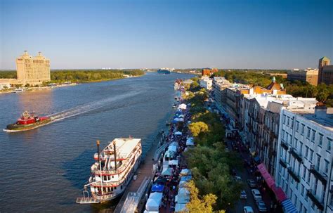 The Ultimate Guide to Exploring Savannah's River Street | Visit Savannah