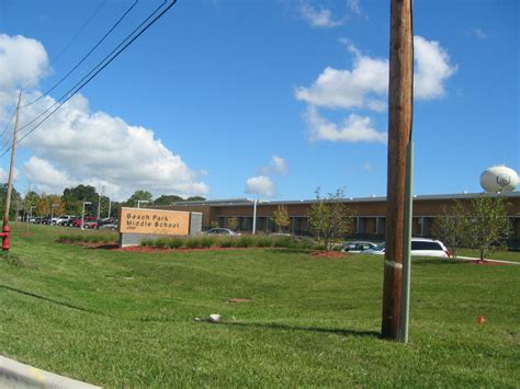 Beach Park, IL : Beach Park Middle School on Greenbay Road photo, picture, image (Illinois) at ...