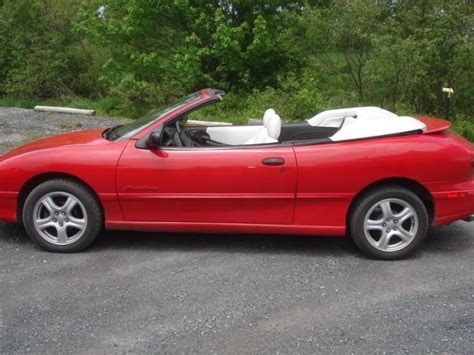 PONTIAC SUNBIRD CONVERTIBLE - pontiac-sunbird-convertible_green_9.jpg