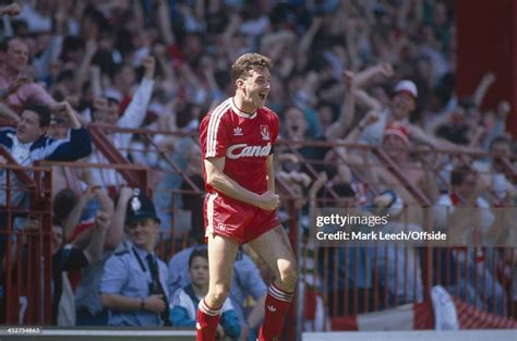 07 May 1989 - FA Cup Semi Final -Liverpool v Nottingham Forest - John ...