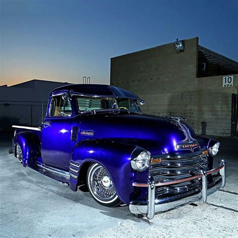 Pin by Ruben Canedo on lowrider bombs | Lowriders, Lowrider trucks, Chevy 3100