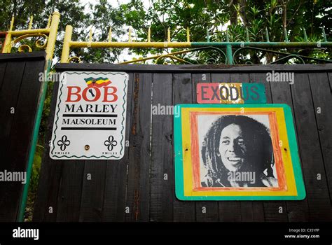 Bob marley jamaica grave hi-res stock photography and images - Alamy