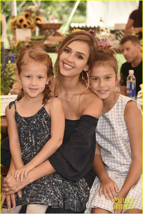 Jessica Alba's Daughters Honor & Haven Look So Grown Up at Honest ...