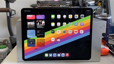 12.9-inch iPad Pro (2021): Mixed verdict on mini-LED screen; new camera ...