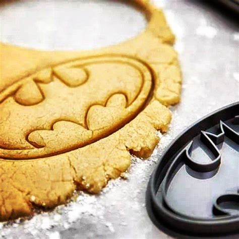 Batman Logo Cookie Cutter Stamp » Gadget Flow