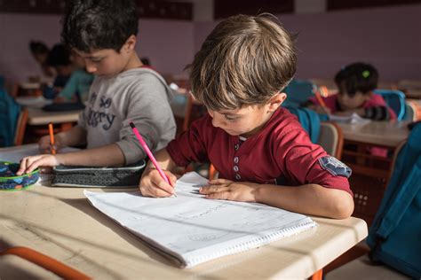 Pandemic affects education of Syrian children in Turkey | Daily Sabah