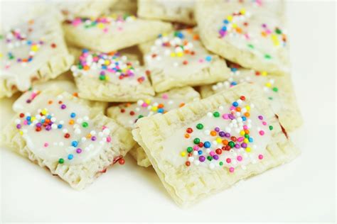 Homemade Mini Pop Tarts - Forkly