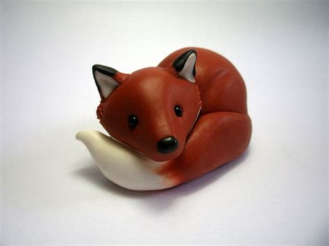 Little Red Fox by Quernus Crafts Fimo Polymer Clay, Polymer Clay Figures, Polymer Clay ...