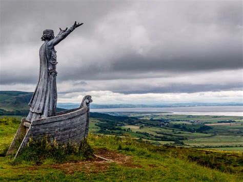 Manannán Mac Lir Statue Routes for Walking and Hiking | Komoot