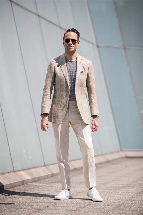 A Few Rules For Wearing A T-Shirt With A Blazer - He Spoke Style