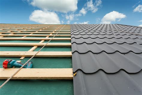 Metal vs. Shingles Roofing - HFS Financial