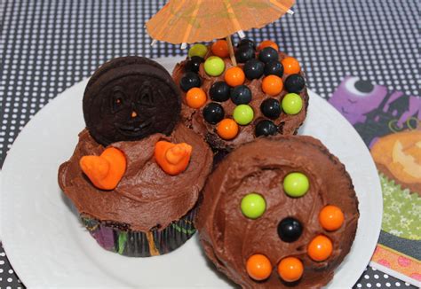 October Cup Cakes | Desserts, Cake, Food