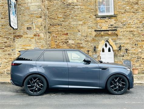 New 2024 Land Rover Range Rover Velar Dynamic SE Sport, 44% OFF