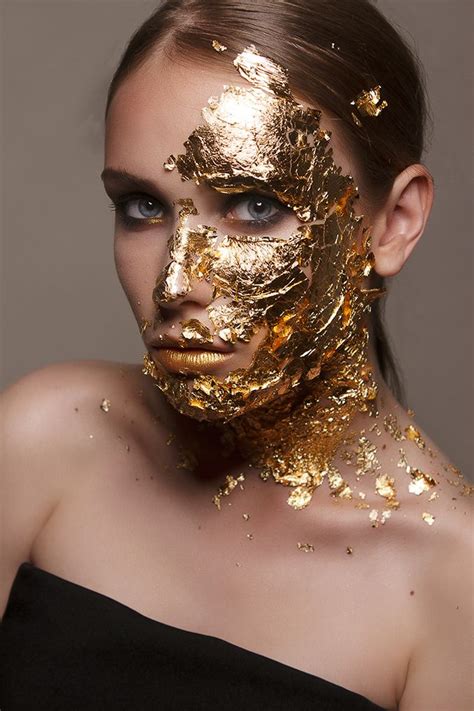 5 Gold Face Masks That Will Make You Feel Like A Queen | MissMalini