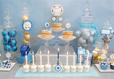 Sweet Tooth: Dessert Table: Hanukkah Huzzah!